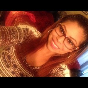 Meet your Posher, Nancy